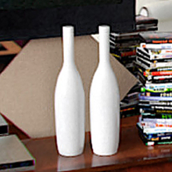 Pure white vase adornment 3D models