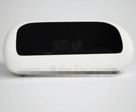 Simple black and white three seats sofa
