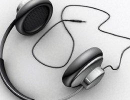 Headphone Model Silver Over The EAR
